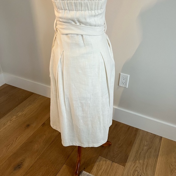 Boston Proper Belted Button Strapless Linen Dress - Picture 4 of 8